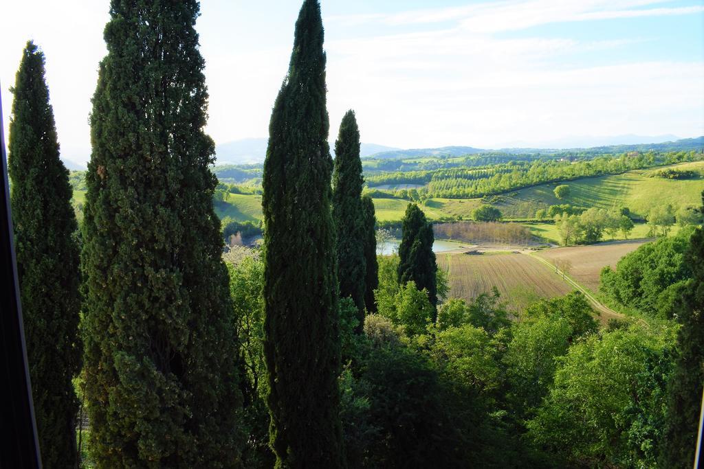 "Villa Bizzi" Monte Castelli Bagian luar foto