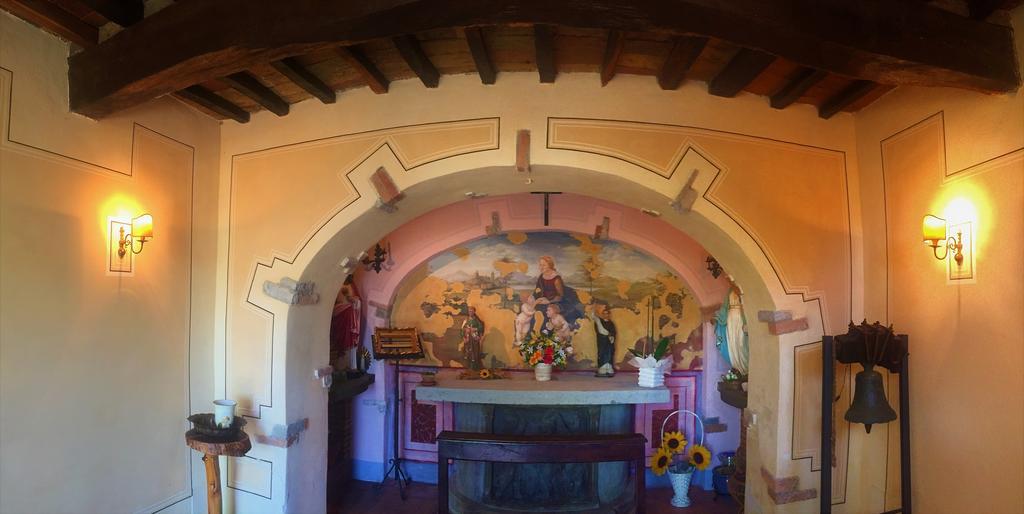 "Villa Bizzi" Monte Castelli Bagian luar foto